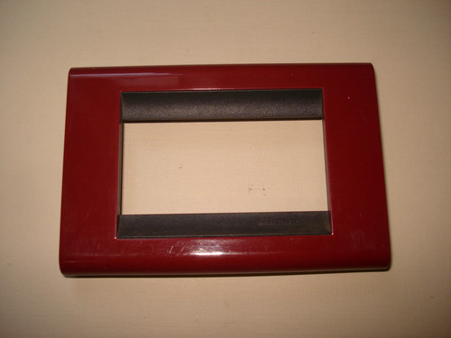 Placca rossa bordeaux bticino - placca,